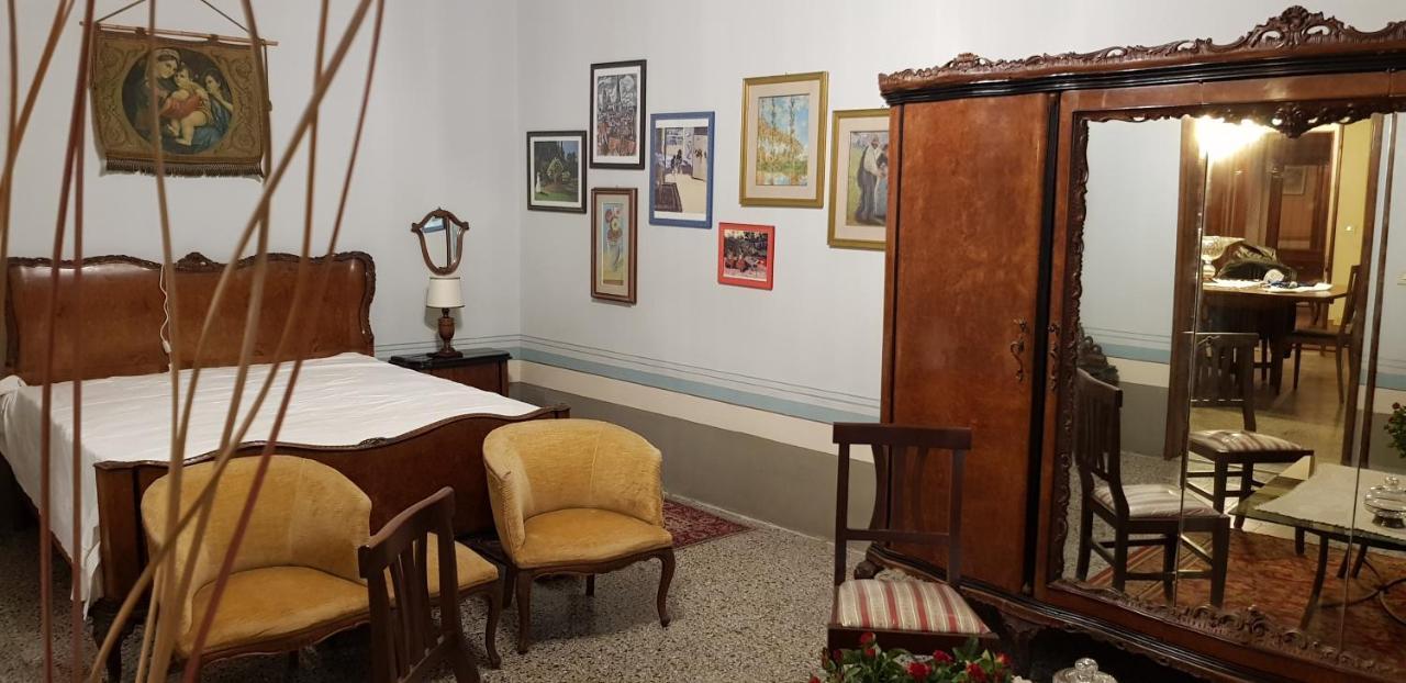Cecchi'S Old Home Arezzo Exterior photo
